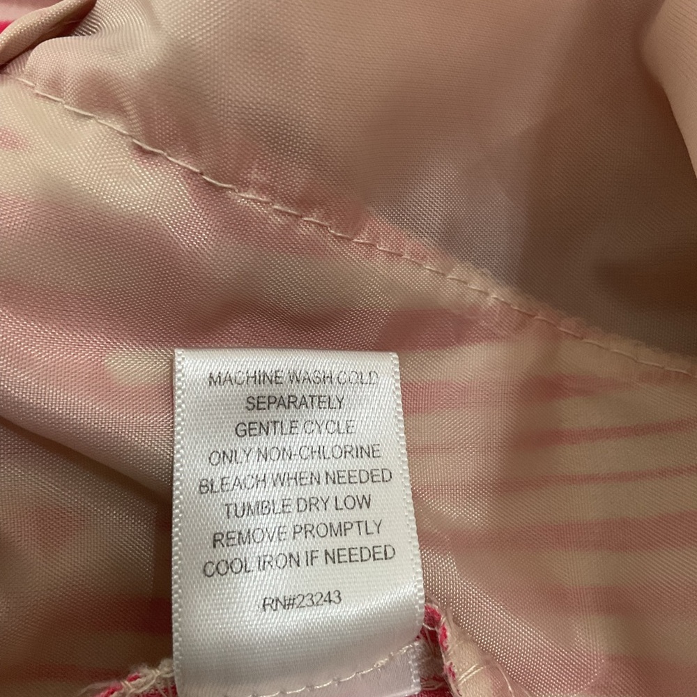 NEW YORK & COMPANY. Women's Pink Patterned Wide-Leg Pants. SIZE 8 - Picture 6 of 7